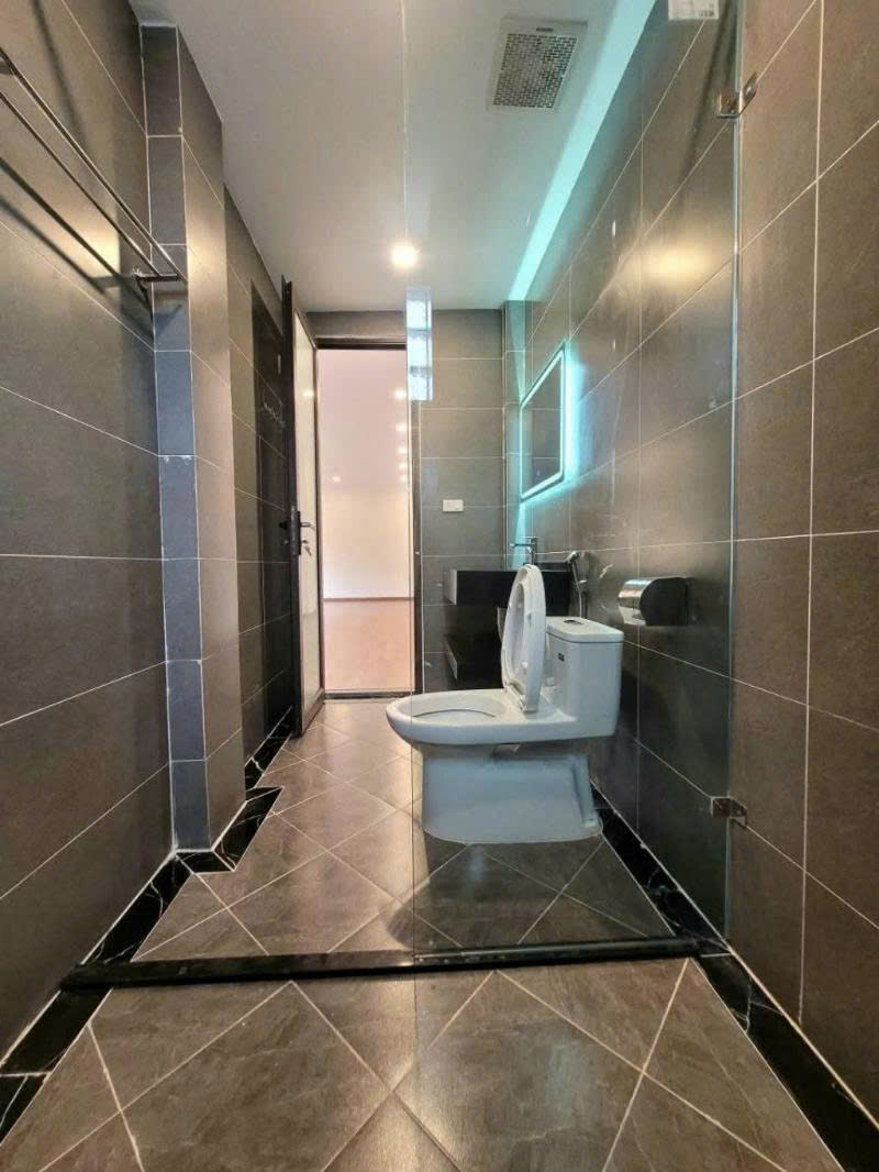 Tôi CC cần bán nhà riêng ngõ 56 Tân Mai, Nguyễn Chính - 46m 6 Tầng. Gara Ô Tô - KD chỉ 12 tỷ 3